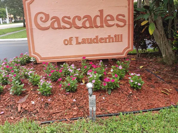 7730 NW 50th St, Lauderhill, FL