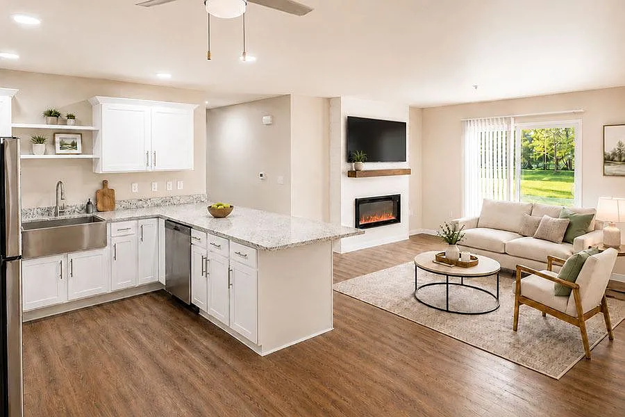 TIMBER CAMP LUXURY APARTMENT HOMES — Photo 2