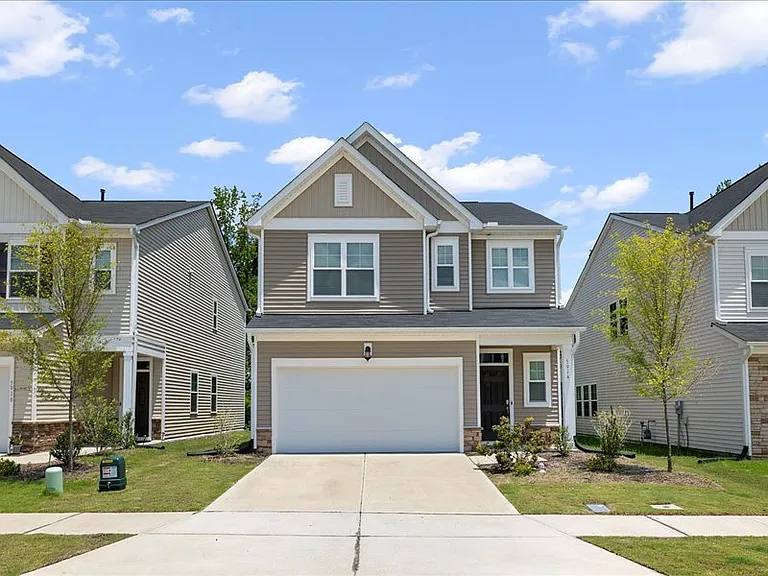5914 Woodlawn Dr — Photo 1