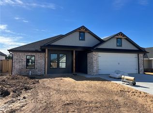 407 Daisy Ln, Robinson, TX 76706