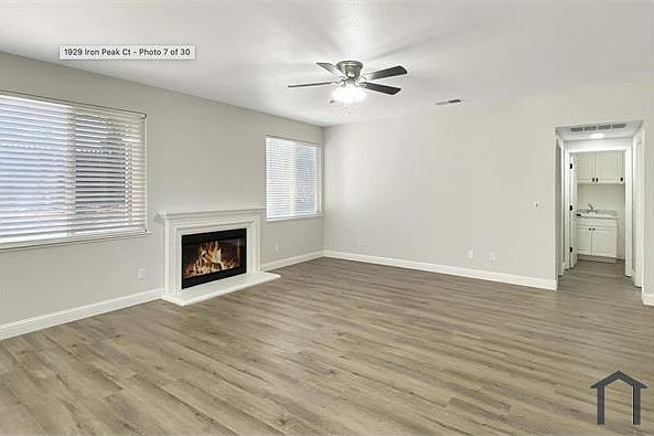 2nd image of 1929 Iron Peak Ct