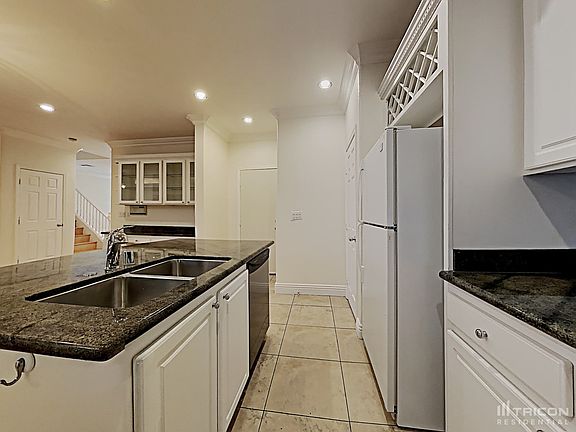 5th image of 6222 Tillman Crest Ave