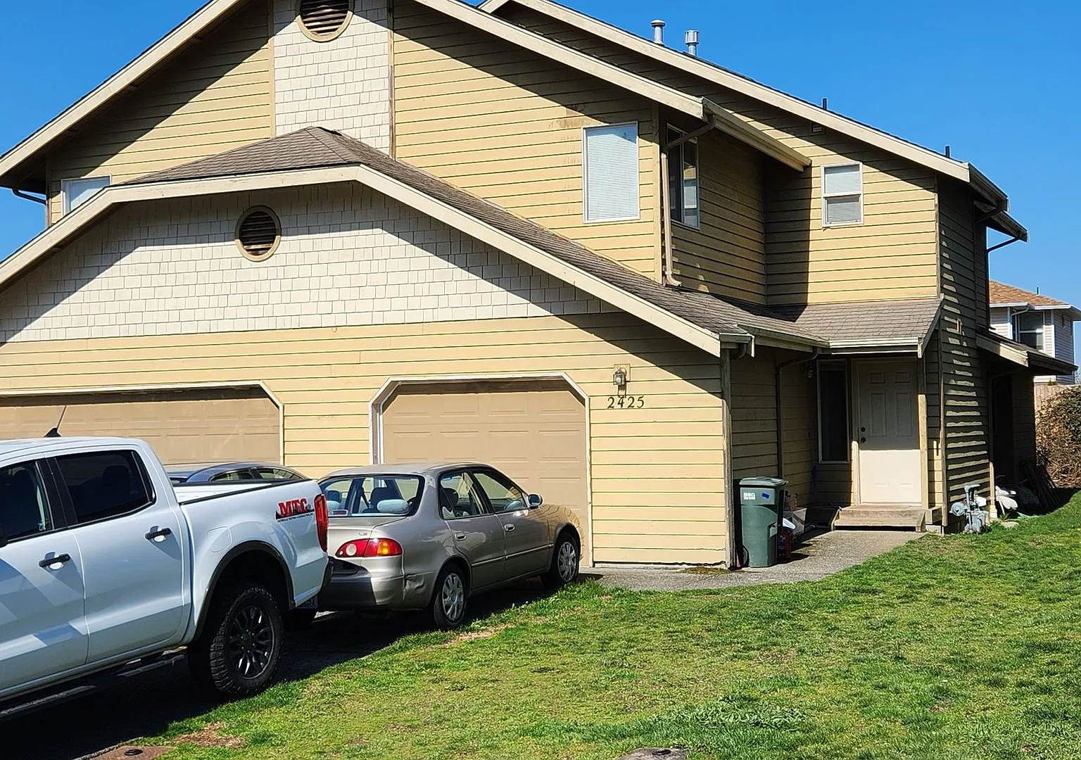3 Bedroom 2.5 Bath House w/ Garage near Lake Whatcom — Photo 2