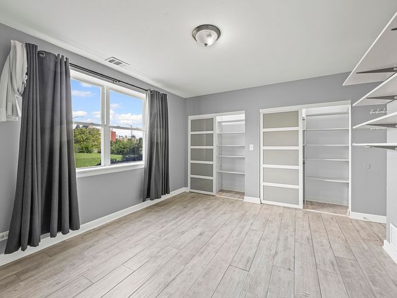 5th image of 3024 W Washington Blvd #A