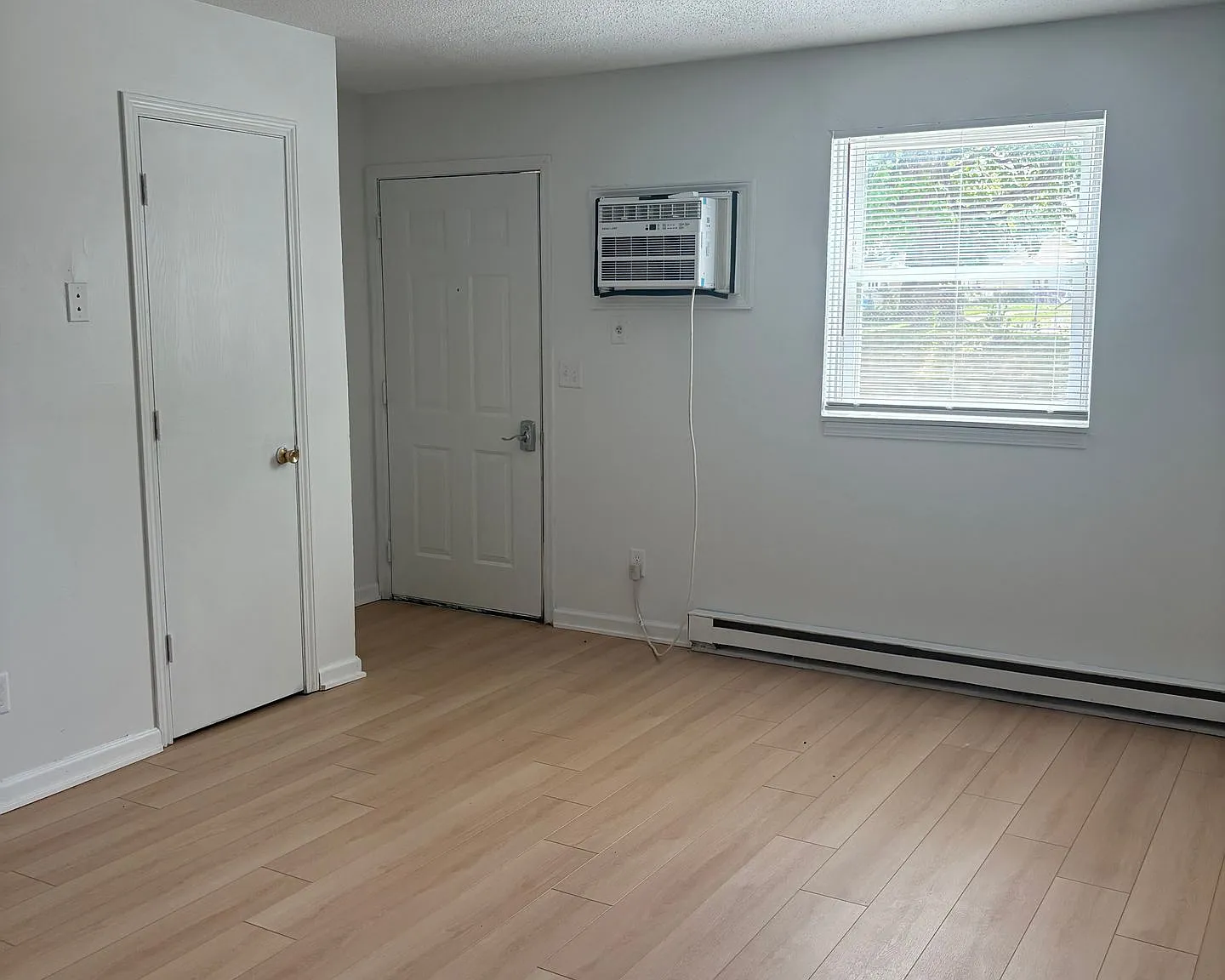 More Space. More Comfort. More Reasons to Love Hoyt. — Photo 3