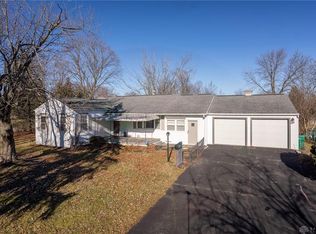 2105 Patricia Dr, Dayton, OH 45429
