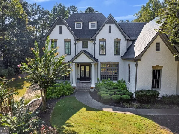 921 Accipiter Way, Ball Ground, GA 30107