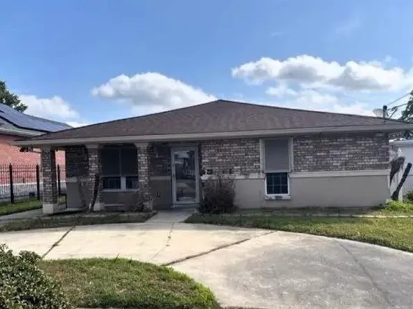 7645 Lady Gray St, New Orleans, LA 70127