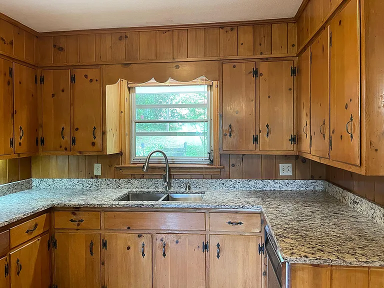 419 Wedgewood Pl SW — Photo 30