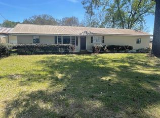 1176 Midway Rd, Lena, MS 39094