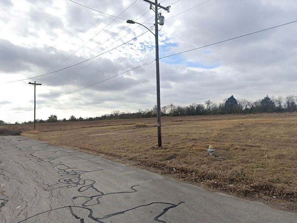 1st image of S 42nd St