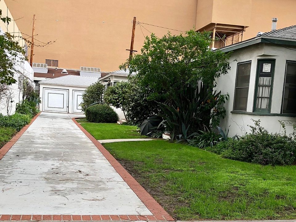 1st image of 4062 Van Buren Pl