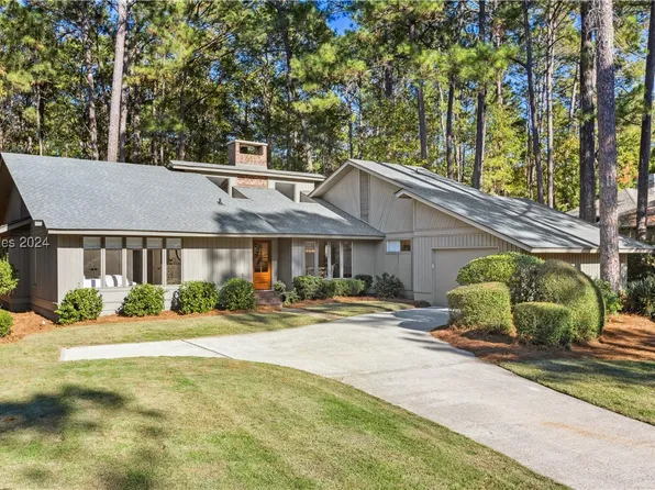 21 Newhall Rd, Hilton Head Island, SC 29928