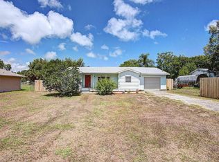 216 Sargent Ave, Oak Hill, FL 32759