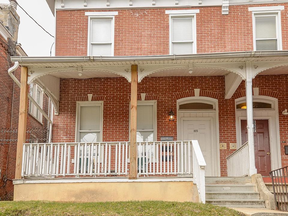 1st image of 805 N Van Buren St #1