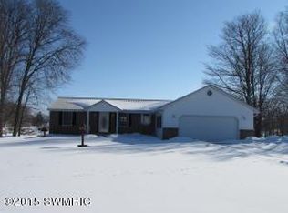 833 Blue Heron Ln, Bronson, MI 49028