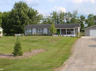 12665 Bryce Rd, Emmett, MI 48022