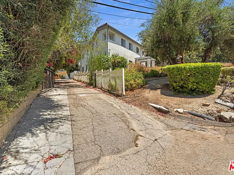 5216 Sale Ave — Photo 39