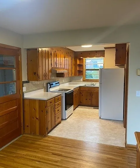 6422 Henry Ford Dr — Photo 9