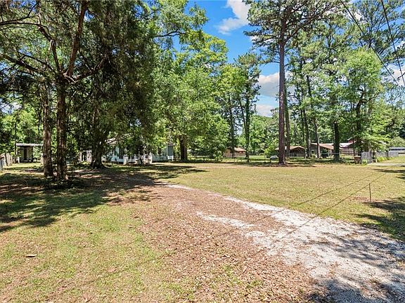 5th image of 2314 Burgett Rd