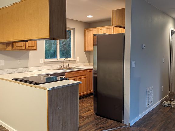 2nd image of 7511 193rd Ave E #1