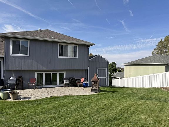 2nd image of 1112 Fox Ridge Rd