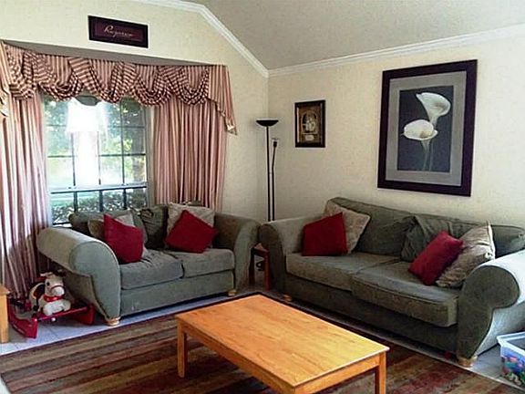 3rd image of 5762 Walnut Creek Dr