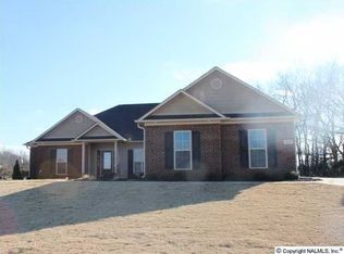 110 Davis Downs Rd, Meridianville, AL 35759