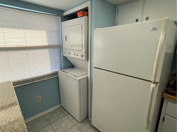 3rd image of 1429 Cape Coral Pkwy W APT 8