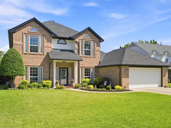 3310 Moss Creek Dr, Grapevine, TX 76051