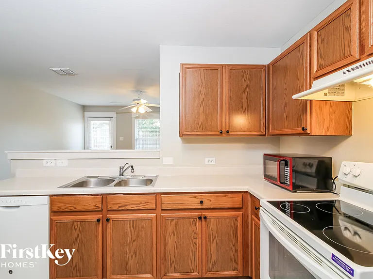 1105 Eagle Claw Dr — Photo 7