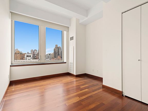 5th image of 305 E 63rd St APT 15B