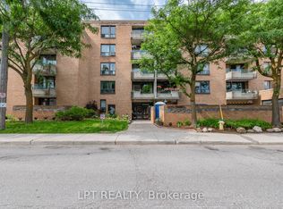 1177 Belanger Ave #206, Ottawa, ON K1H 8N7