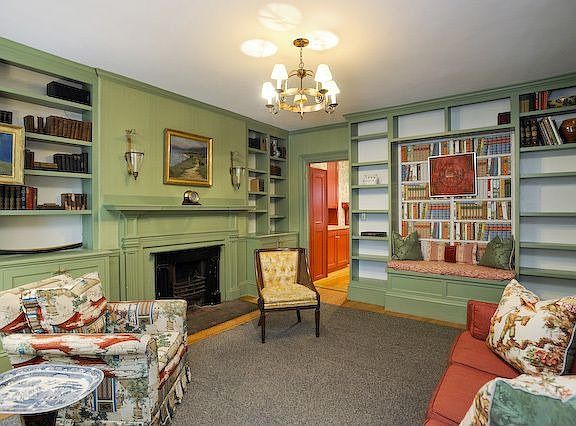 Library / Family Room