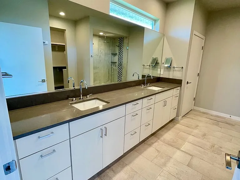 304 E Stanford Ave — Photo 22
