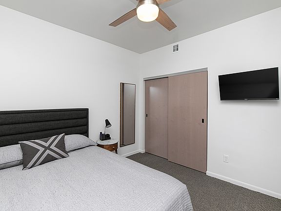 5th image of 315 5th St #306