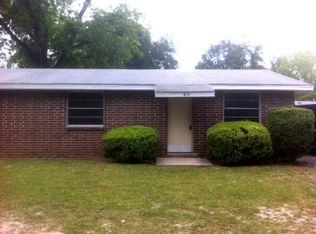 817 McGee St NE, Live Oak, FL 32064