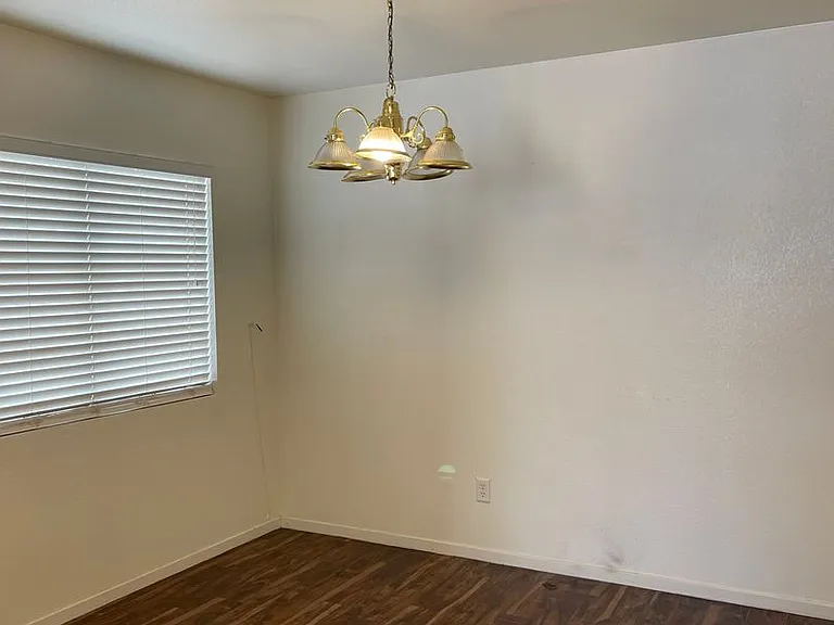 5002 Drifting Pebble St — Photo 5