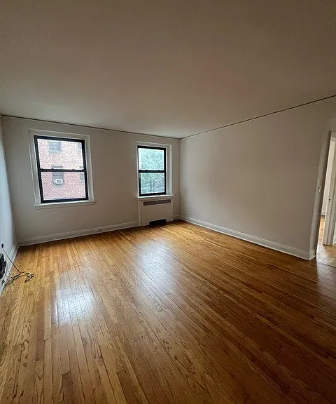 625 Gramatan Ave #3T — Photo 6