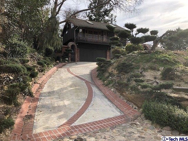 1st image of 22822 Crespi St