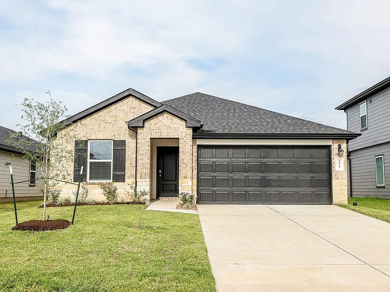 3027 Holland Lakes Dr — Photo 3