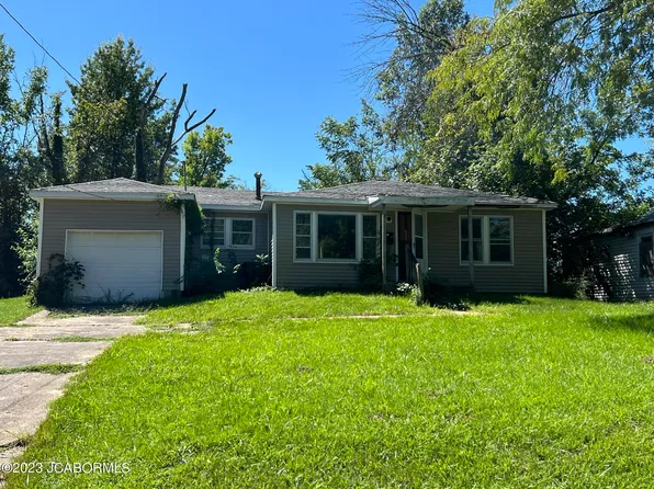 306 W Chestnut St, Fulton, MO 65251