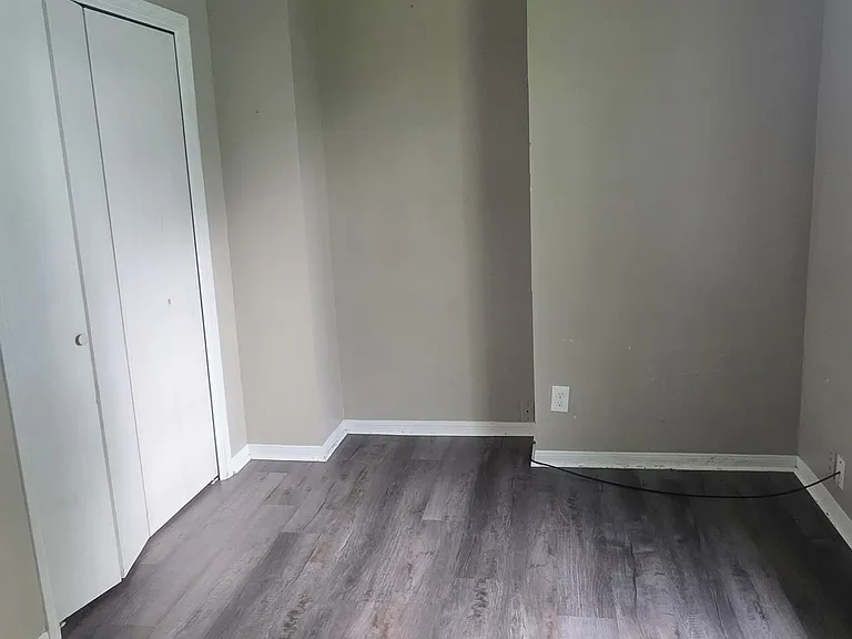940 Roosevelt Dr — Photo 12