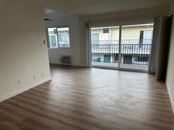 16900 Parthenia St #18