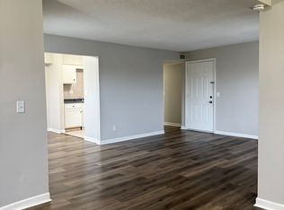204 Marshall Ave APT 12, Clarksville, IN 47129