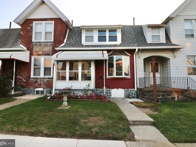 31 Walnut St, Marcus Hook, PA, 19061