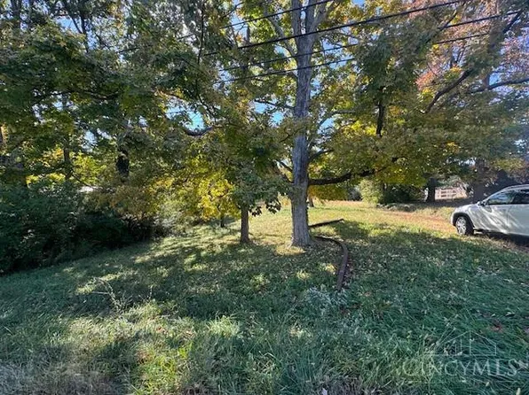 6479 Fields Ertel Rd, Cincinnati, OH 45241