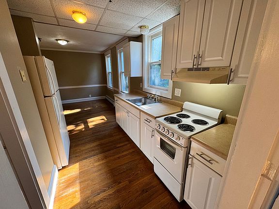 5th image of 54 Mountain Ave APT 10