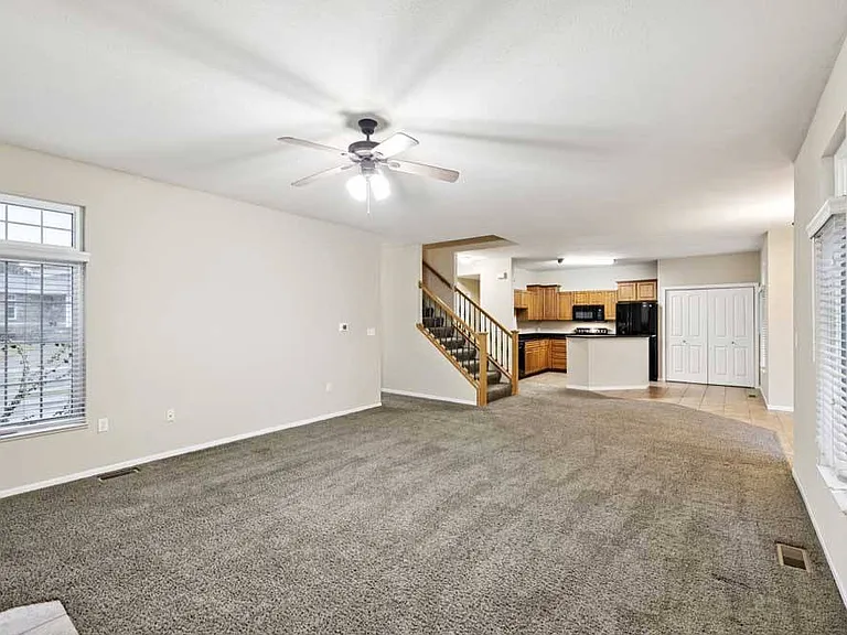 Stone Ridge Estates Apartments & Duplexes — Photo 153