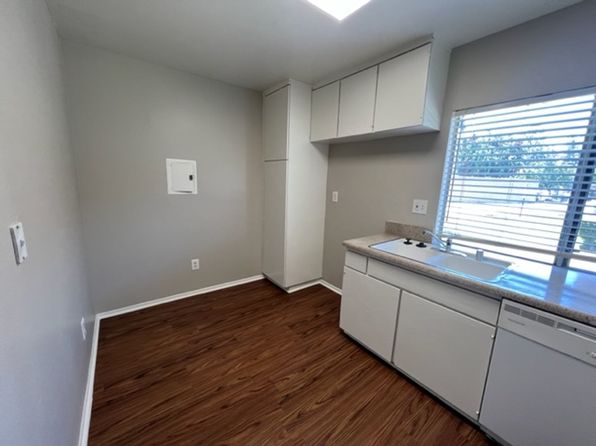 Parkwood Place, 1330 E Foothill Blvd #36, Glendora, CA 91741